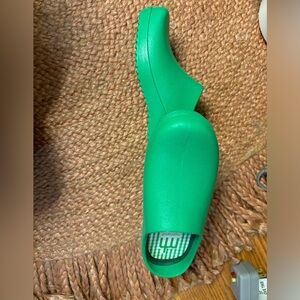 Mistyharbor rubber clogs